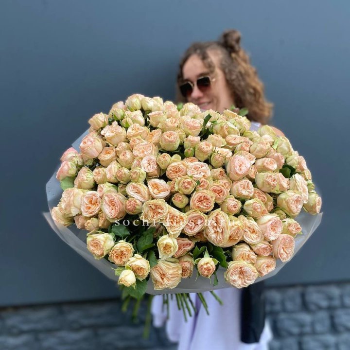 51 пионовидная роза в Сиде